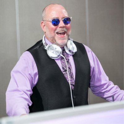 World Class DJ/MC Event Host into making my client's smile