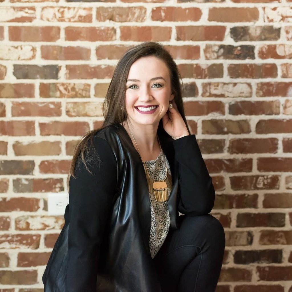 Lilly + Lottie’s mama ▸ KW realtor since 2015 ▸ JSU alum