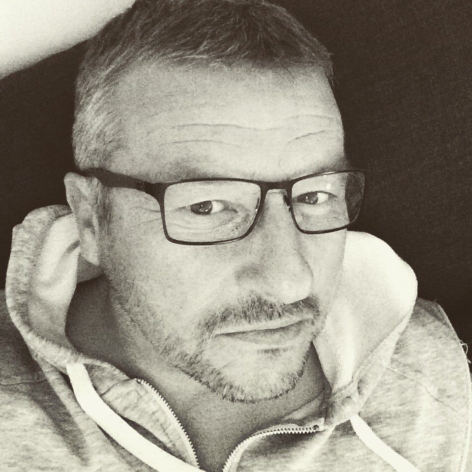 webharry95's profile picture. Heureux c'est ce que je voulais être quand j'étais petit!