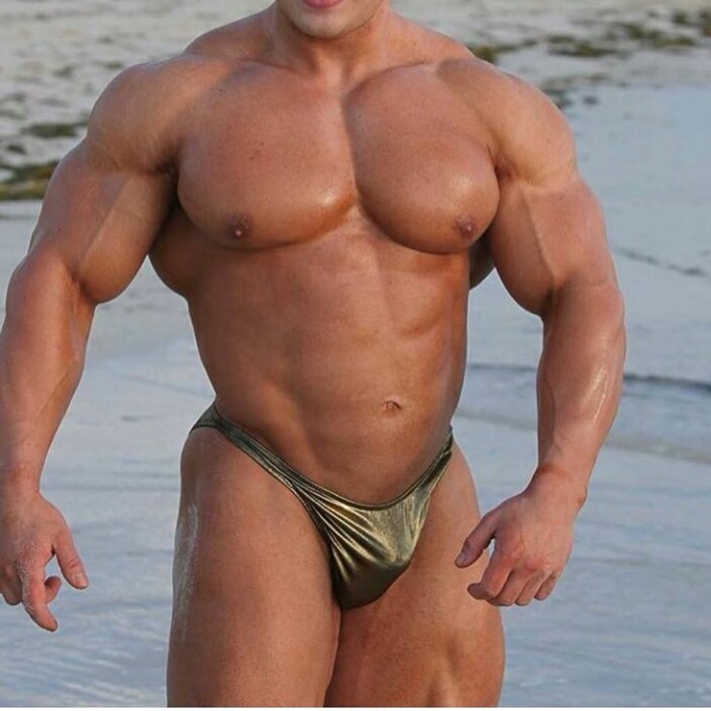 Fan of bodybuilders, huge pecs, wrestling, morphed muscles and drawings, addict to muscle worshipping. Not me in the AVI. 18+only please.