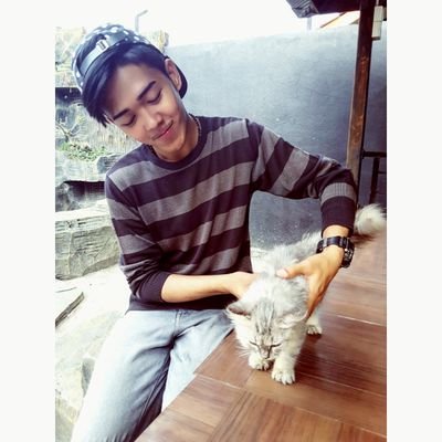 Birth of Mei'15th 1992
Mention for Follback.