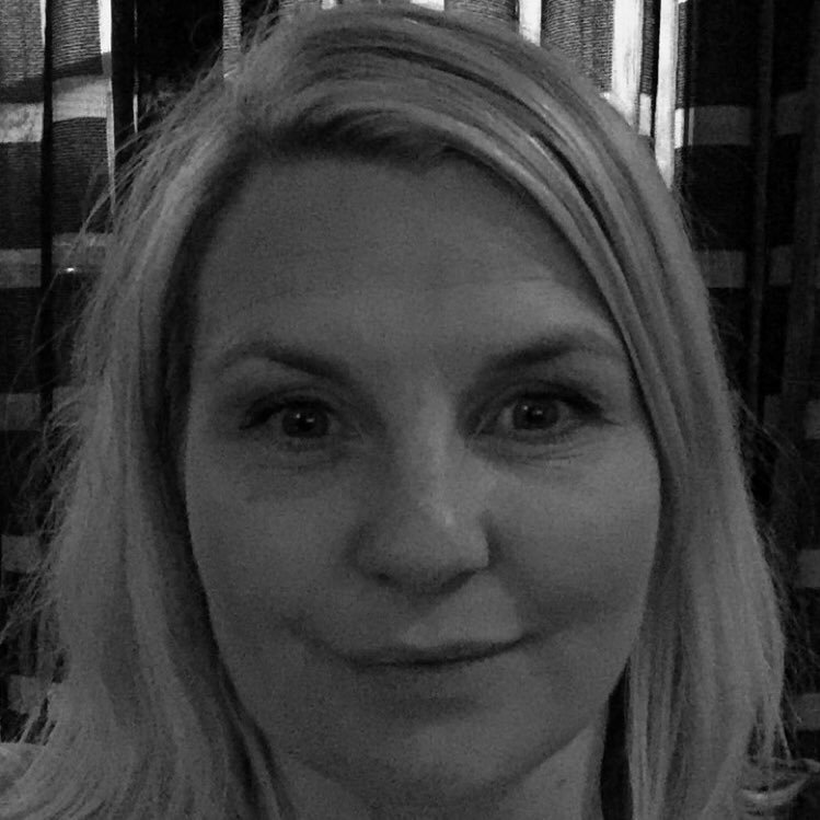 CarinaB78's profile picture. Nyutdannet innen ledelse i varehandel, salg og service. Arbeidssøker, ledig omgående. Ta kontakt om du trenger arbeidskraft innenfor dette feltet👋