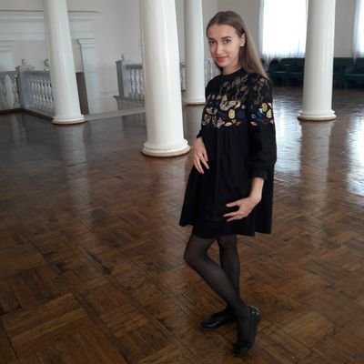 nadya_iz_kazani's profile picture. Cheerful girl.