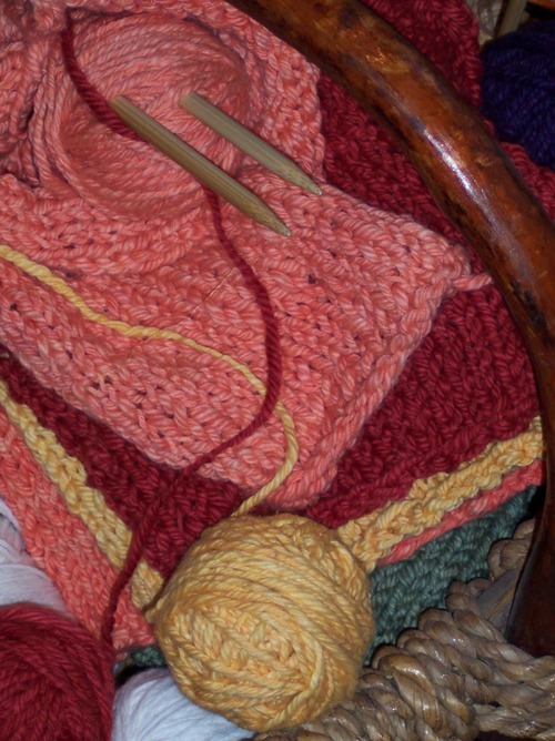Compulsive knitter. Mom to six kiddos. Knitter. Pet lover. Long time wifey to hubby. Sponge for new tech. Did I mention I like to knit?