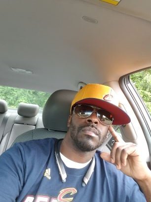 I'm open minded,laid back,cool,Godly man,a father,talk about topics,not judgemental, Love and respect women,Lil league football coach,a true friend,keeps it 100