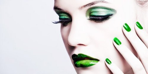 MsPeacheyMakeup's profile picture. Laura Peachey Burgess is a professional makeup artist providing full mobile service to the Brisbane, Gold and Sunshine Coast areas.