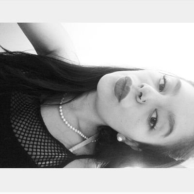 PaulaSanabriia's profile picture. Hoy es distinto el contexto pero no el concepto.
VDV ❤