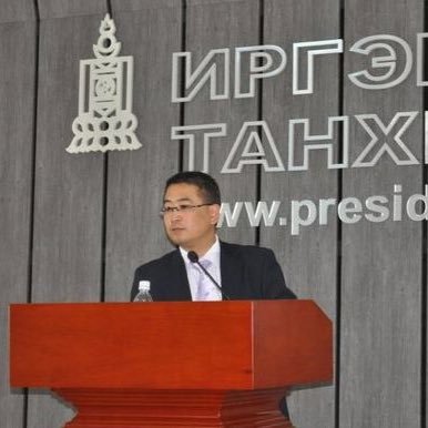 Lkhamjav_Batjav's profile picture. Хуульч хүний хэр хариуцлагатай байхаас түүний нийгэмд эзлэх байр, үнэ цэнэ тодорхойлогдоно.  
Хууль зүйн доктор, профессор Л.Батжав