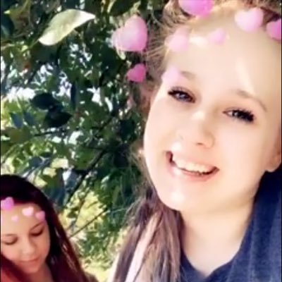 17 and poppin 😍😍 yoo these bitches really pressed about me 😂😂😂😭🤷♀️