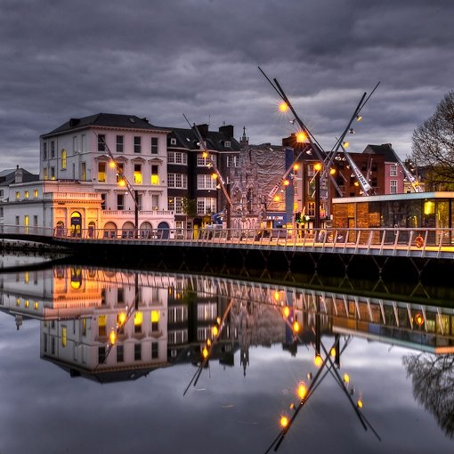 Our Cork Walking Guide is an ideal souvenir of your visit. Self-guided walks present an intimate portrait of the city and its history.
https://t.co/bHRE7Boq02