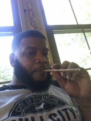 Unomerc's profile picture. Its only one of me