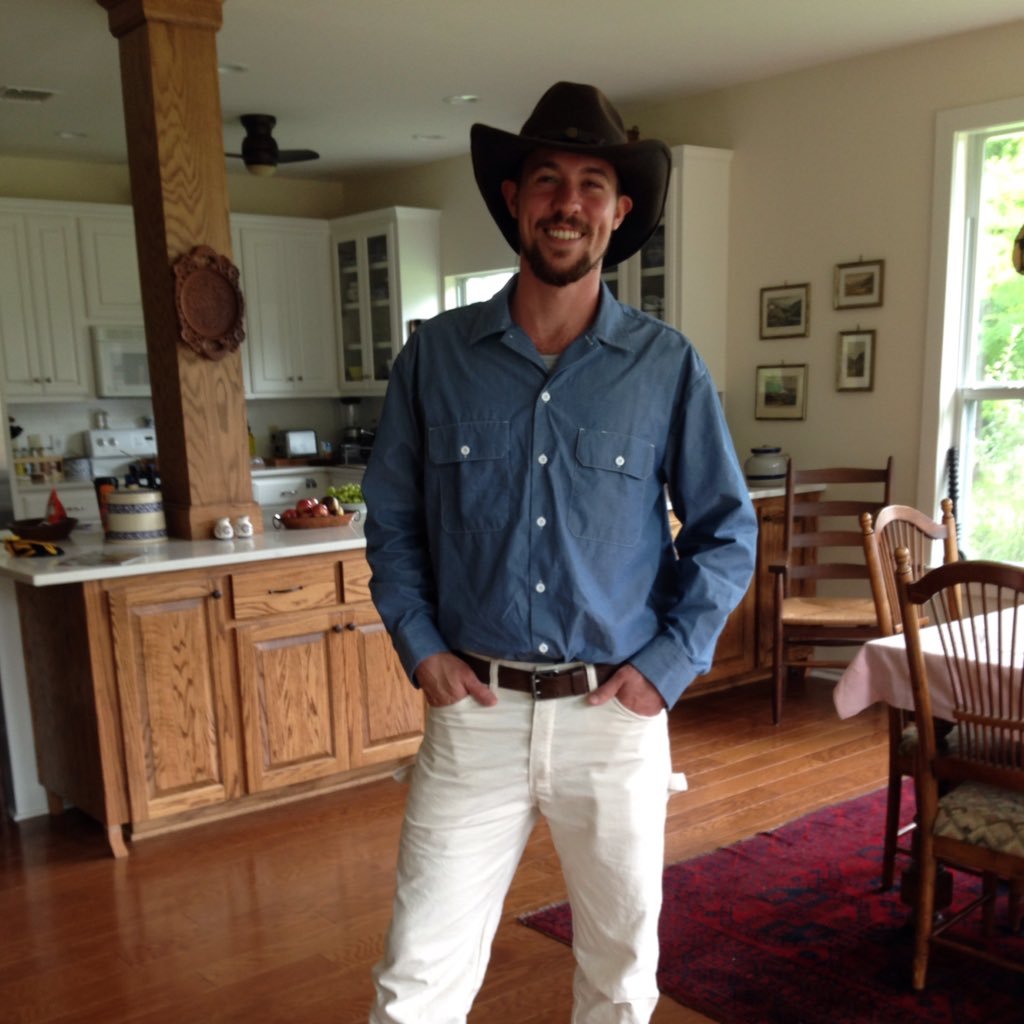 davidscottatx's profile picture. I sell cars and eggs.  #davidmichaelscott