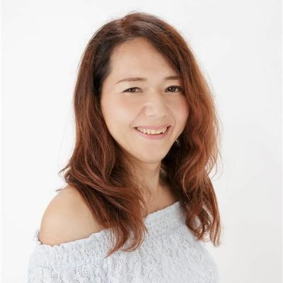 女性専門パーソナルトレーナーをやってます。
トレーナーといってもジムで教えてくれるトレーナーではありません。 
食べながら痩せる痩せ方を
教えます😊

ダイエットされてるかたの応援します
無料ダイエットモニター募集中