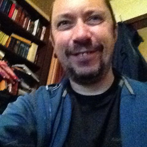 vutone's profile picture. Scruffy bastard