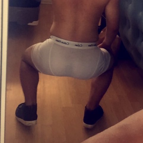 Out of college with an interest in FF . Play sane, but will go from mild to wild! NSFW 18+ only. Around LA area
