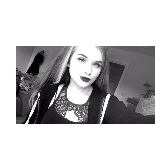 StrawsonAmy's profile picture. 