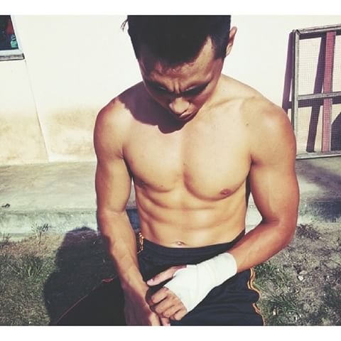 Yunis_303677's profile picture. Santai