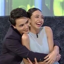✈Literal na Flyer 🎒Backpacker ❤Dreamer 💩MayWardistic 😆HampasLupa