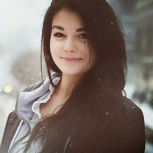 charlottelopz04's profile picture. Prettyyy