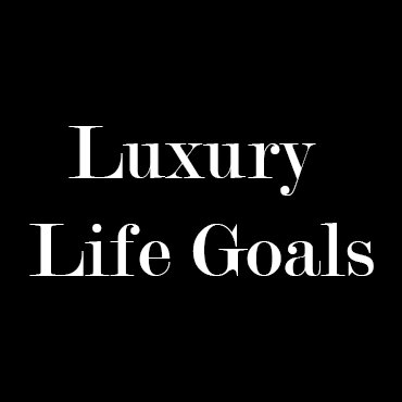 Luxury online lifestyle magazine covering fashion, autos, cars, restaurants and luxury travel.