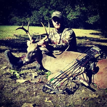 dylanmassey98's profile picture. 