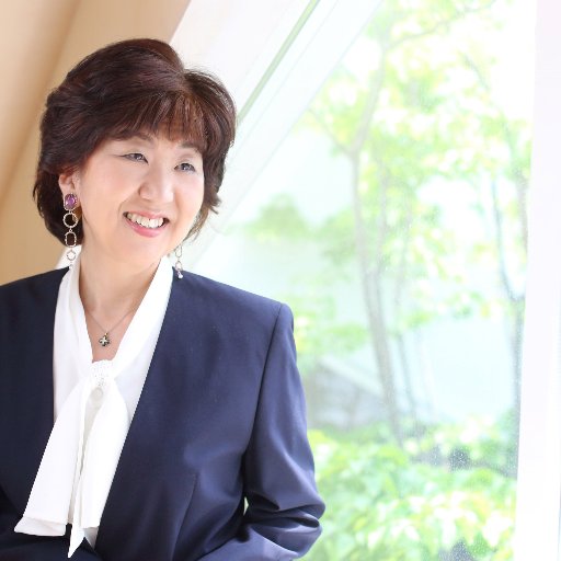 【子育てや教育関連サイトは、基本フォロー返しさせて頂いております】
■子どもが1歳なら、お母さんお父さんも親になって1歳「子育ち親育ち」
心の根っこ(自己肯定感)を育み、能力を伸ばす子育て法「心根育」(ここねいく)つぶやいています。
■All About 子育てガイド
■家庭教育協会「子育ち親育ち」代表