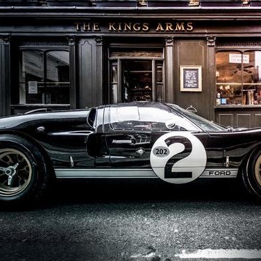 Black_FlowerH's profile picture. 