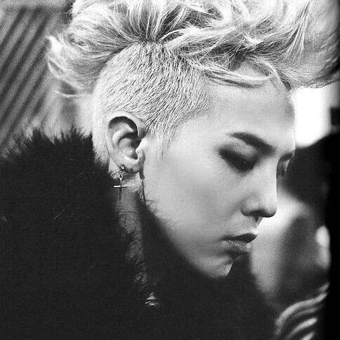 yu_u_ri5633's profile picture. ただの暇人