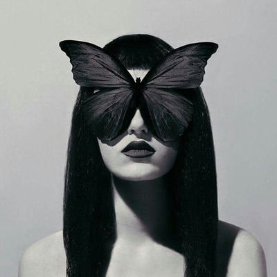 AliahYusoff_'s profile picture. ٩٩'