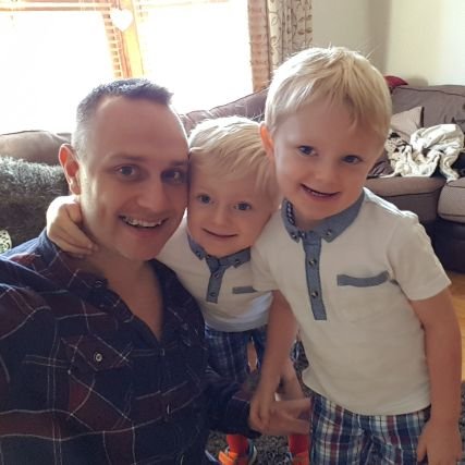 Director of @WelshNurseries #childcare, proud member of @Coryband #music and love skiing. Life is never dull bringing up twins!