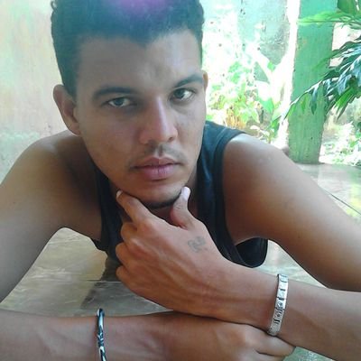 marval_roderick's profile picture. La vida se vive y se cree en ella misma no la desperdicies se tu mismo ante tdo por que de eso depende tu exito en lo que te propongas