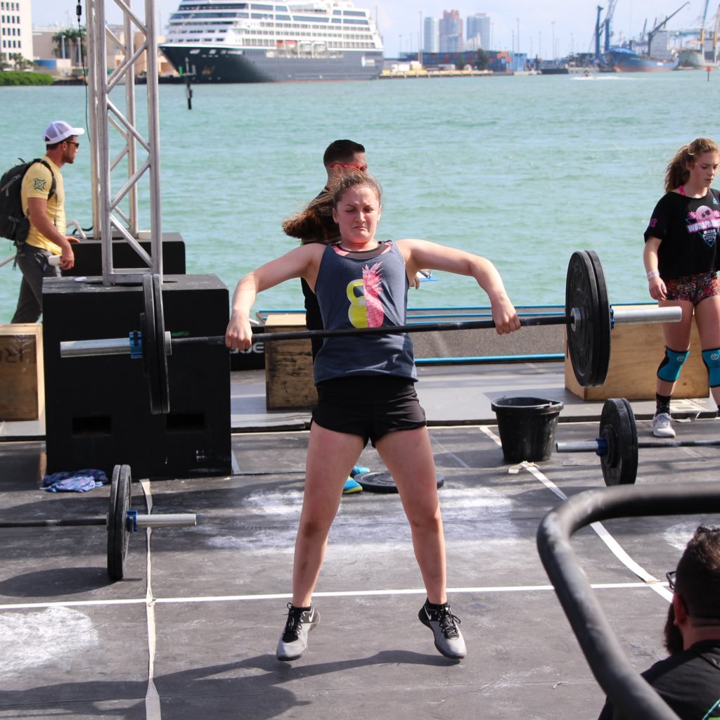 16 / Fallbrook CrossFit 🏋🏻♀️ / Travel ✈️/ SoCal🏖 / My Fit Adventures /