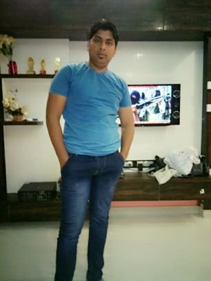 IrfanKh35998395's profile picture. 