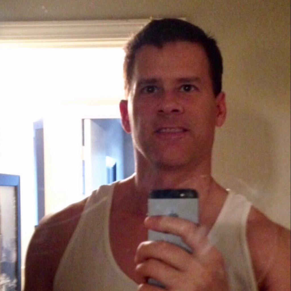 trader1911's profile picture. MBA. Economics. Politics. Sports.