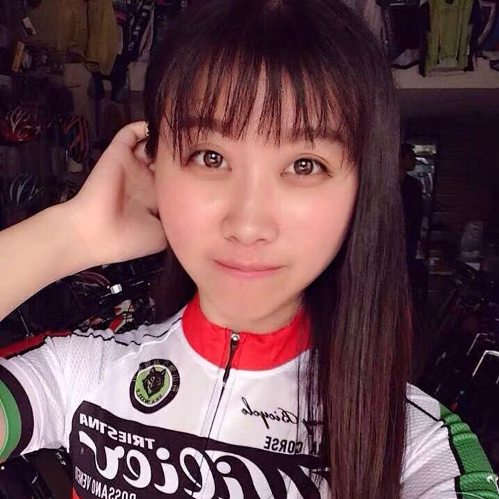 🤣https://t.co/doQABMgk2s , A pretty , grace and nice lady who enjoy outdoor sport such as cycling, hike,camping, and love my family, friend,