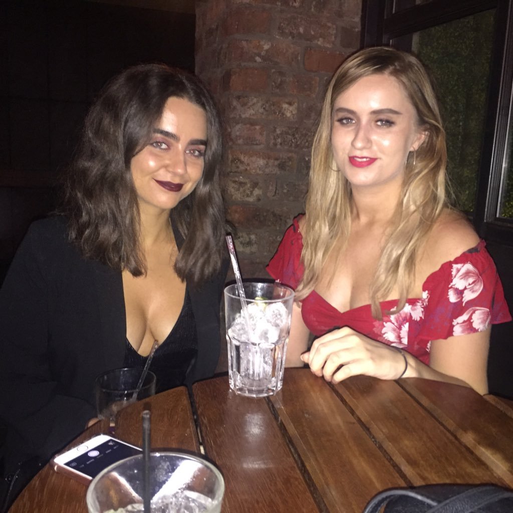 j_m_holl's profile picture. Join a union 🌹