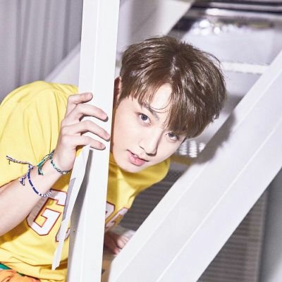 Follow @jungkookfries or ill unfollow you
Don't let the blue button turns into white again @jungkookfries