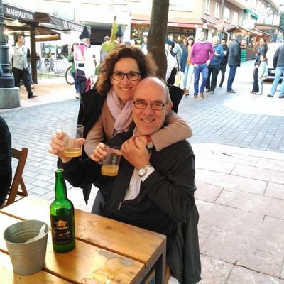 azcaratesanchez's profile picture. 