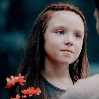 ✧ ° . • 9. ❪Wɪᴛᴄʜ ▸ Wᴇʀᴇᴡᴏʟғ ▸ Vᴀᴍᴘɪʀᴇ❫ ❅.* ‧ ⇝ ❝Sʜᴇ ʜᴀs ᴛʜᴇ ʜɪɴᴛ ᴏғ ᴛʜᴇ DEVIL ɪɴ ʜᴇʀ ᴇʏᴇs.❞