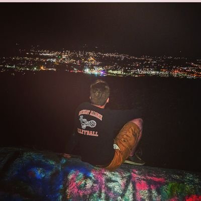 Kyle_Williams27's profile picture. Make them believe your empty hand is filled