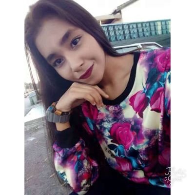 SyeraAnnas's profile picture. Hanya manusia biasa, Allah maha mengetahui.