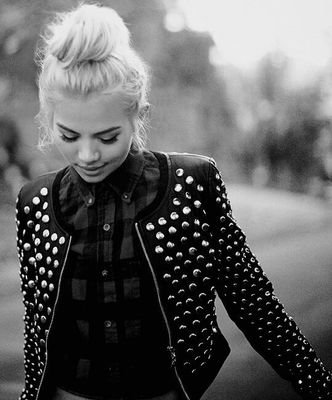 alice_wing's profile picture. 