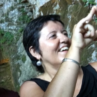 Pota_roja's profile picture. Llengua catalana, multilingüisme, sociolingüística, educació.