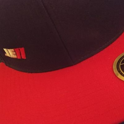 Vicmoments23's profile picture. :) ❤