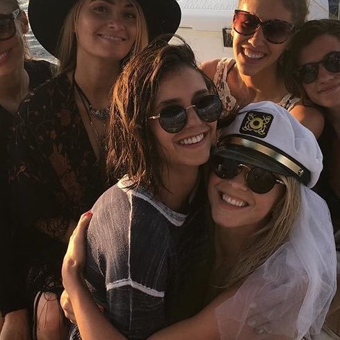 RPWITHKATHERINE's profile picture. @ArianaGrande @NICKIMINAJ ❣️