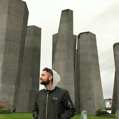 OyeSilveer's profile picture. 