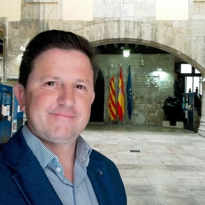 CONCEJAL Y PORTAVOZ SOCIALISTA 🌹 EN EL AYUNTAMIENTO DE VILLA DE VES ( ALBACETE ) /♥️
