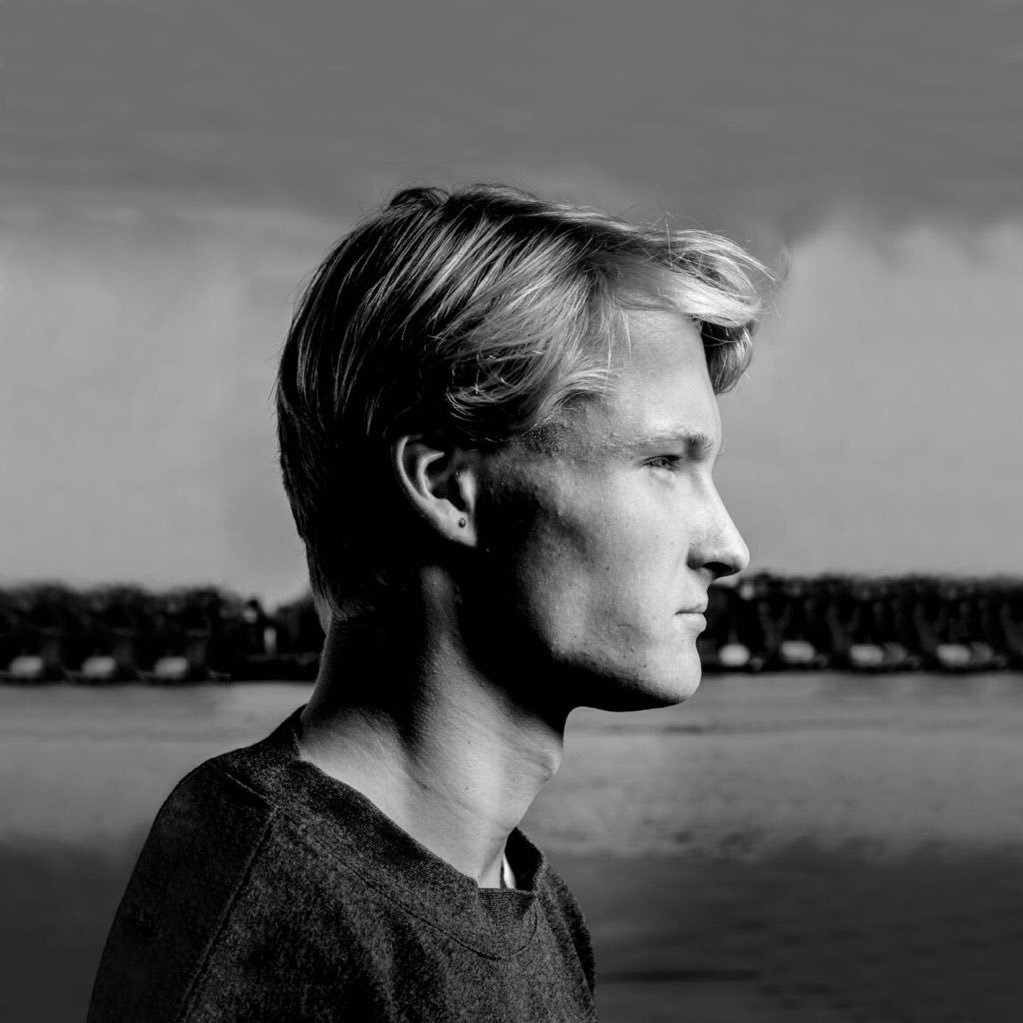 Official Twitter Page of Kasper Dolberg