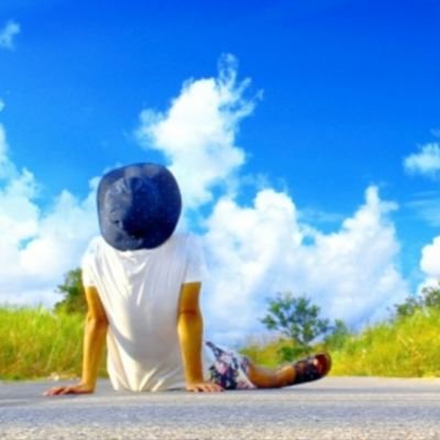 事故で失業をきっかけに起業した自由に生きる起業家どす。■座右の銘/やりたいことはやる!!■趣味/旅行/グルメ/ ■役目/会社に雇われずにネットを駆使した稼ぐお手伝い。ただ今簡単なお手伝いで1万円渡す企画してます。詳細はhide公式LINEにて