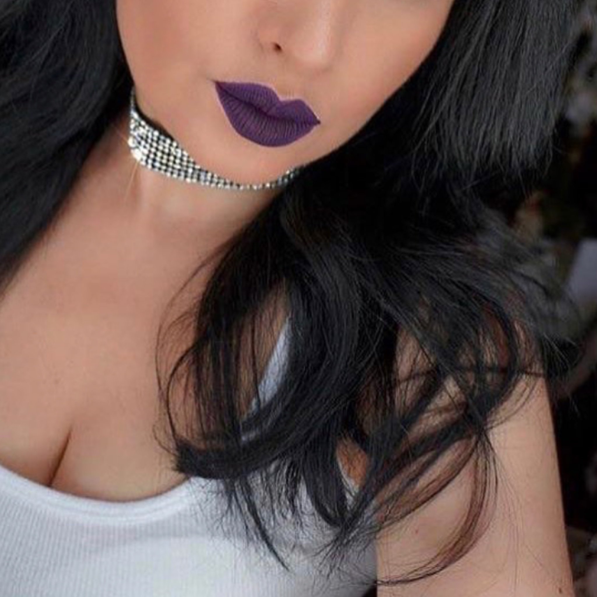 chokernbodychn's profile picture. We strongly believe that the right jewelry is key in completing any outfit and will take your outfit from zero to a hundred real quick!